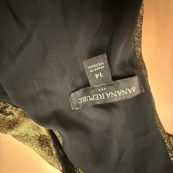 Banana Republic Gold Dress - Picture 5 of 5